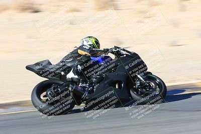 media/Jan-09-2022-SoCal Trackdays (Sun) [[2b1fec8404]]/Turn 8 (1045am)/